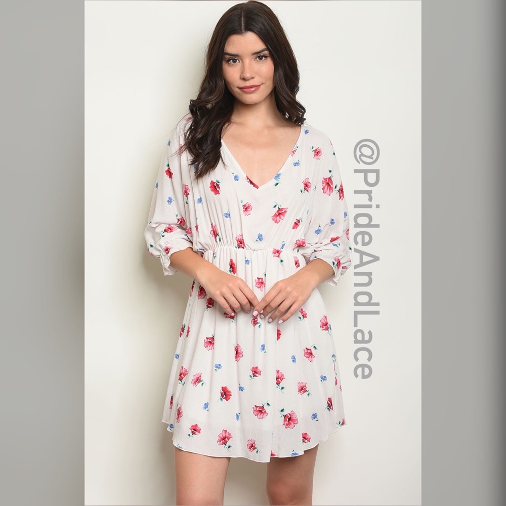 LAST 1️⃣ 💐White Floral 3/4Sleeve Dress💐